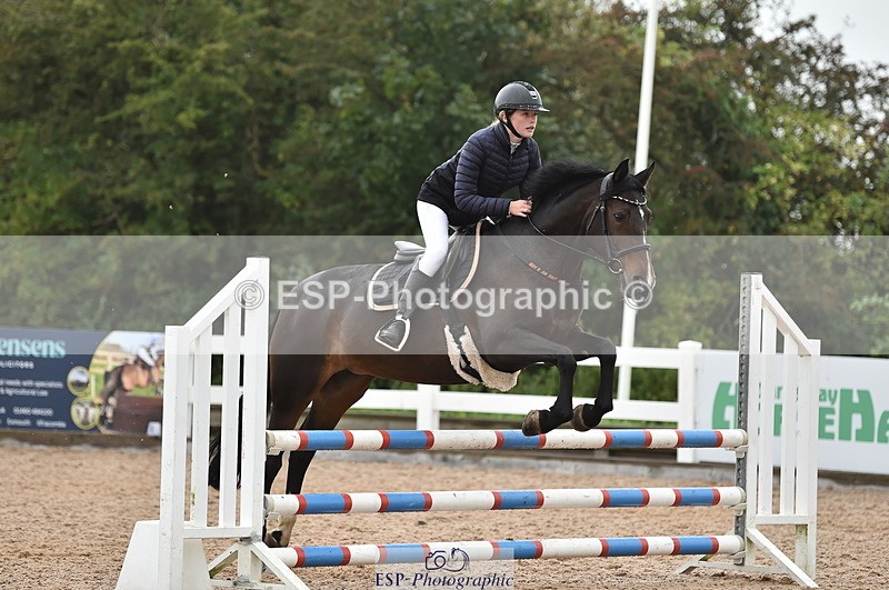 220829A-172410-00422 - 80cm Classes 5a 5b & 6