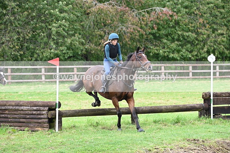 WJ6_2974 - Time at Photographer 11:01 to 11:20