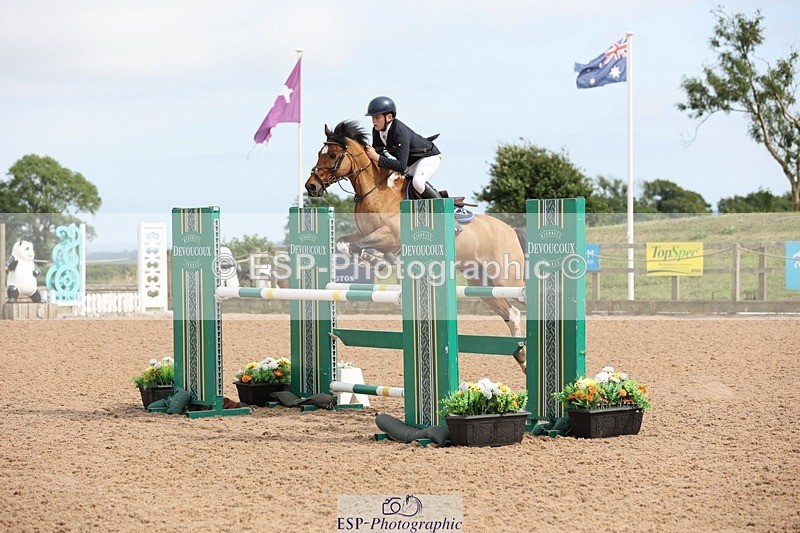 250629-163323-13309 - Cls 30 138cm HOYS Qualifier