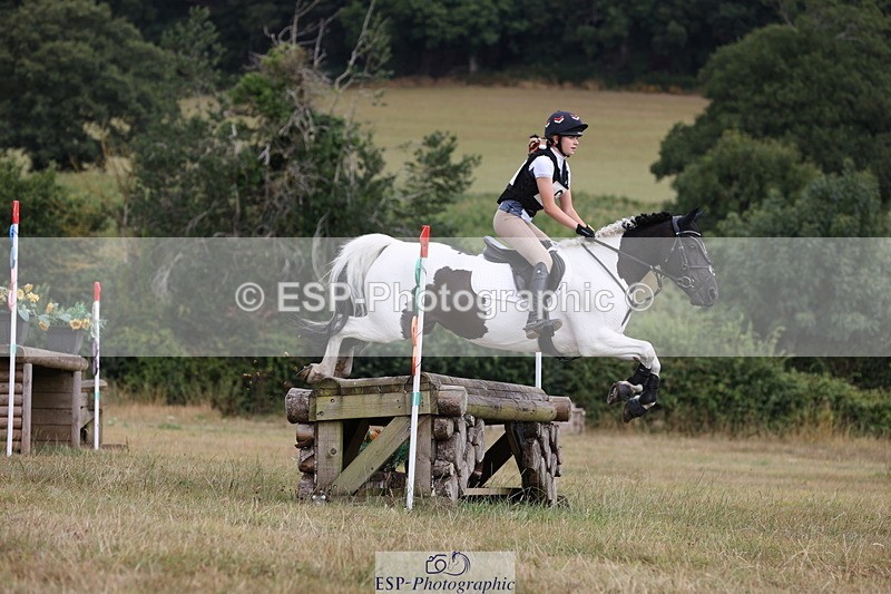 250802A-105749-01029 - B-060-Lola.Straffen-ROSLAY.BABY.BELLE