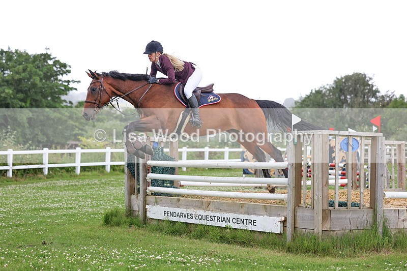 3E7A4082 - Class 6: Hawkins Motors Senior 1.00m Derby