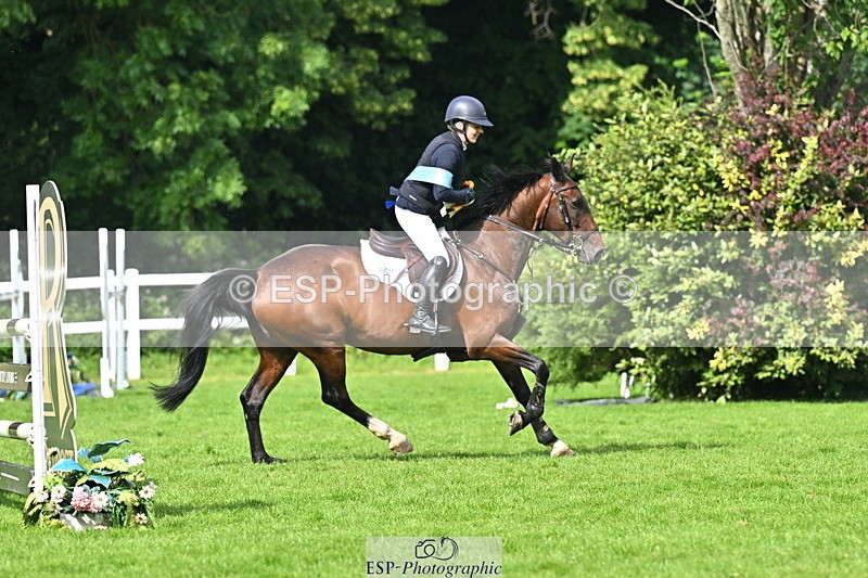 140626A-165139-00327 - Cld 46 Snr 1m 10 Grand Prix