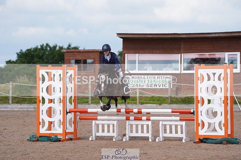 240713A-095110-00128 - Cls 3 A&B Pony BN & 80cm Open