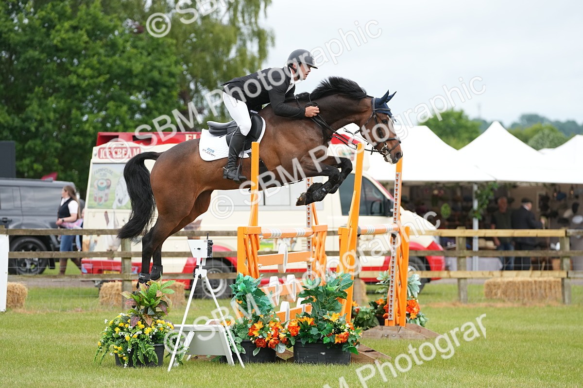 SBM_01777 - Class 200 - Martin Grant Homes Stakes 1.25m Open