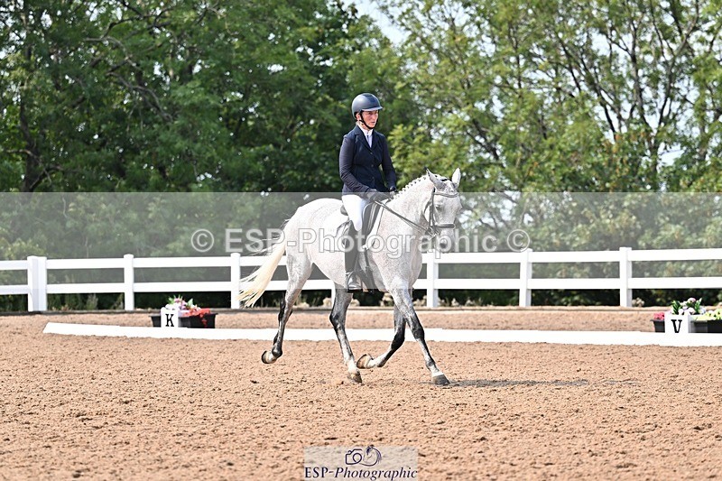 250816-145600-05501 - 149-Sophie.HawkeRAINBOW.DREAM