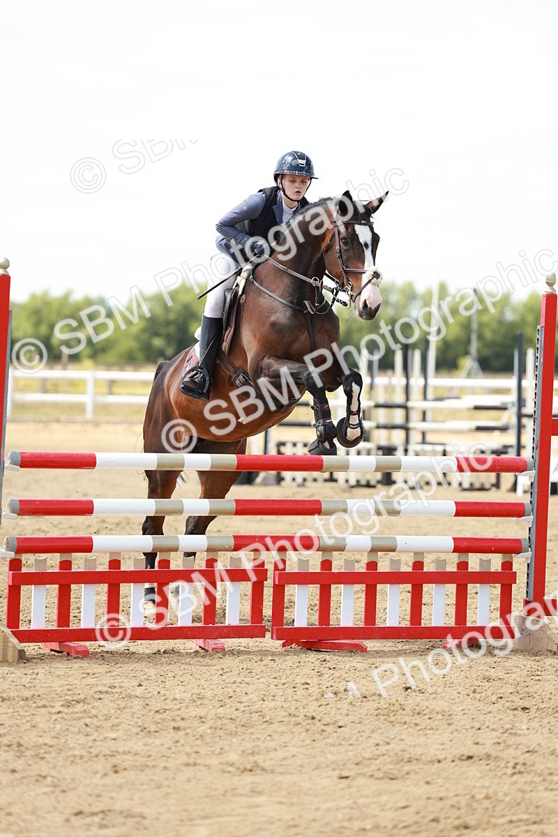 SBM_007554 - Class 3 - Senior Newcomers - 1.10m Open