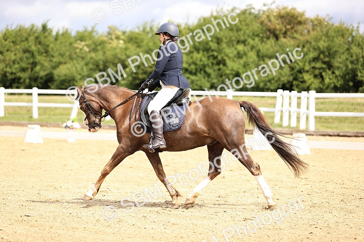 SBM_001898 - Class 2 - Novice 4 - 10.36-11.39