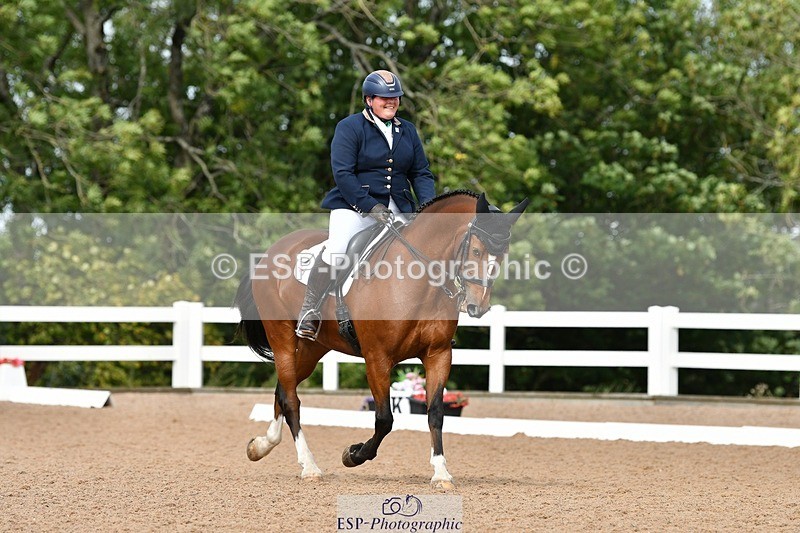 250906-112424-00991 - 041-Victoria.BradfordKenniford.flash.dancer