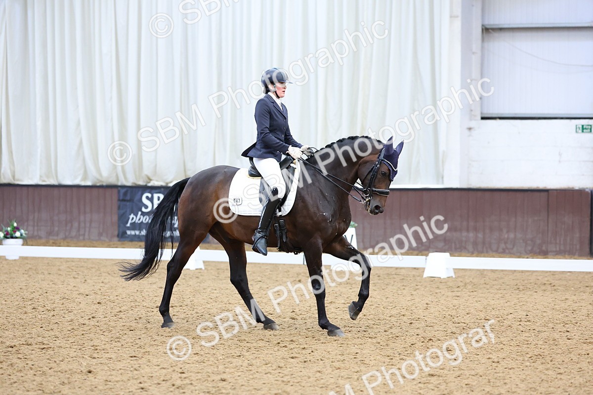 SBM_018848 - Class 17 - AM91 - 15.54-16.58