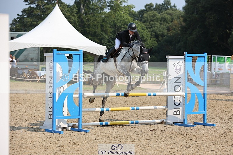 250816A-104427-00825 - Cls 3 Snr British Novice