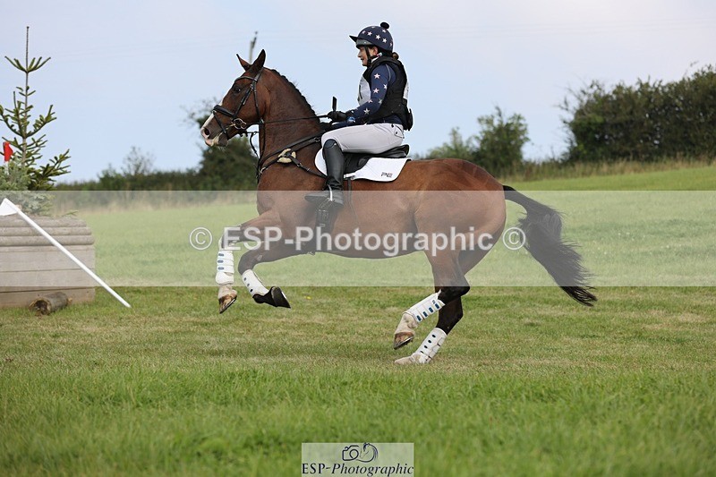 240831A-112020-01049 - 057-Bella.Balian-BEECHWOOD.JOEY