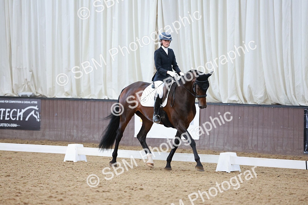 SBM_001165 - Class 6 - Novice 4