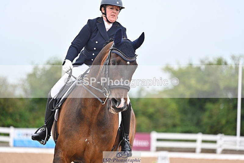 240815A-133119-01638 - 150-Deborah.Newman-Legolas