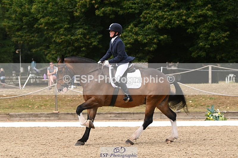 250719A-120422-04597 - 026-Carol.Quantrill-Cormoy.Lad