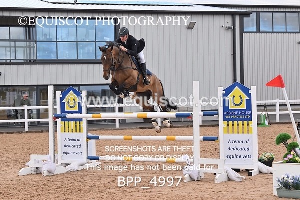 BPP_4997 - CLASS 7 THURS Redpost Equestrian Senior Foxhunter/1.20m Open