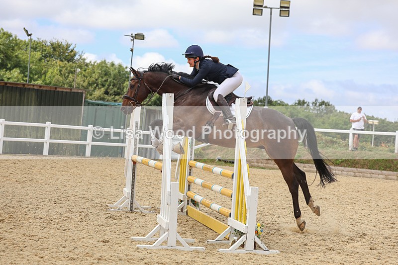 3E7A5136 - Class 4: Senior British Novice/90cm open