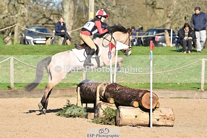 240303-102302-02846 - Cls 2 80-85cm Start to 11.00 CW