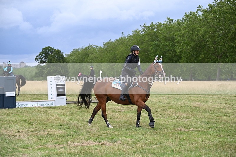 WJ6_3112 - Time at Jump 11:06 to 11:40