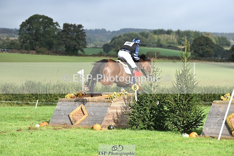 231020-111227-07099 - 036-DIAMANT.CRYSTAL.BLUE-Adam.Trew-XC