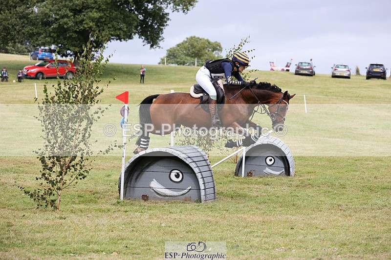 240825X-144706-35102 - 80cm XC 14.30 to 15.30