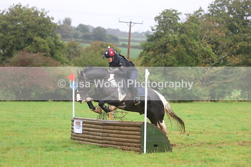 3E7A1598 - Class 3: 70cm Pairs: Half Roll Top