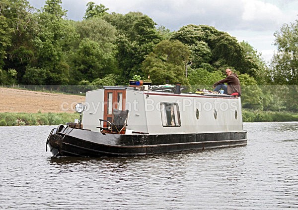 110508 GREY NARROWBOAT IMG_9108 - Narrow Boats