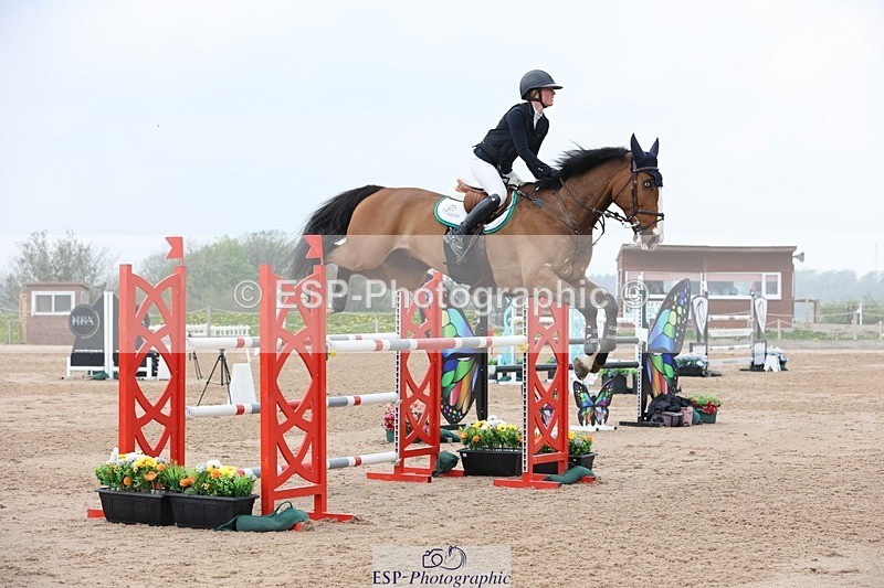 250424-122449-05382 - Cls 1 - 2 Star Small Tour