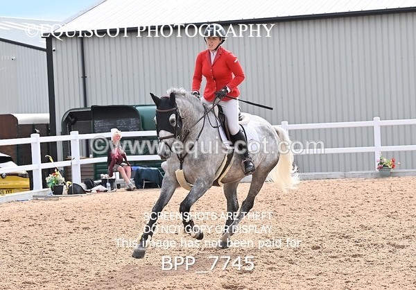 BPP_7745 - CLASS 16 FRI GFS Saddles Senior Newcomers/1.10m Open