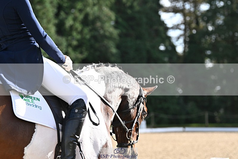 241023-144929-00618 - 004-Claire.Deuten-FOXRIDGE.HIGH.JINX