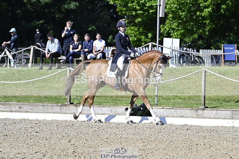 250522A-093953-02502 - A-006-Holly.Clarke-NICO