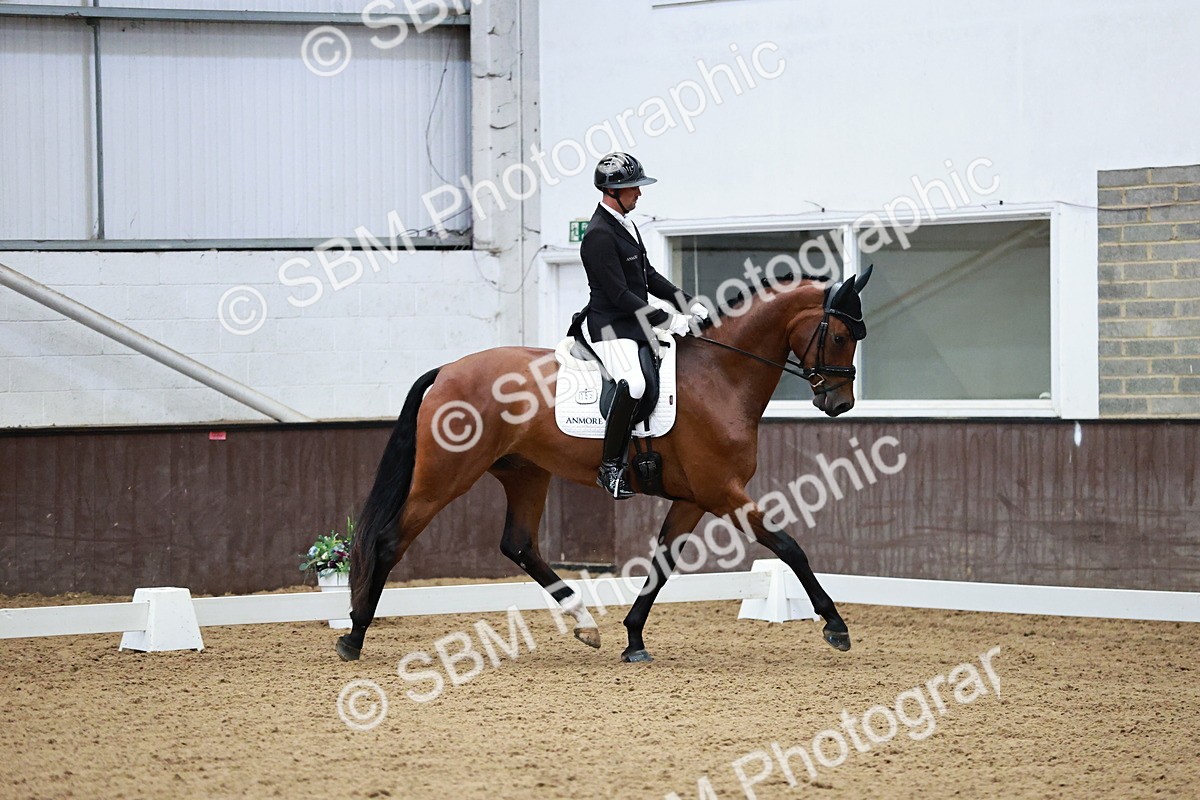 SBM_000664 - Class 1 - Prelim 6 Gold - 11.24-12.40