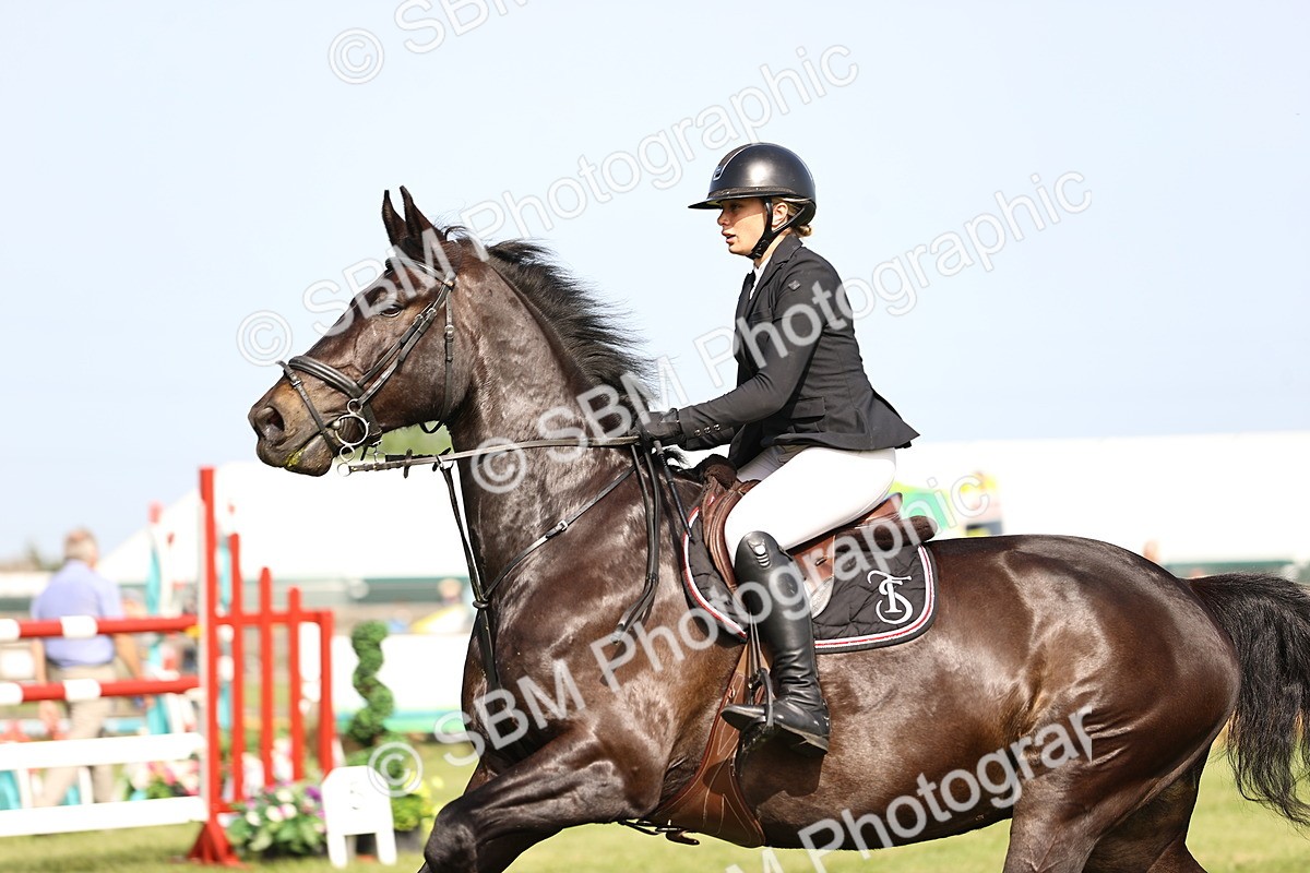 SBM_01409 - Class 200 - Martin Grant Homes Welcome Stakes 1.25m Open