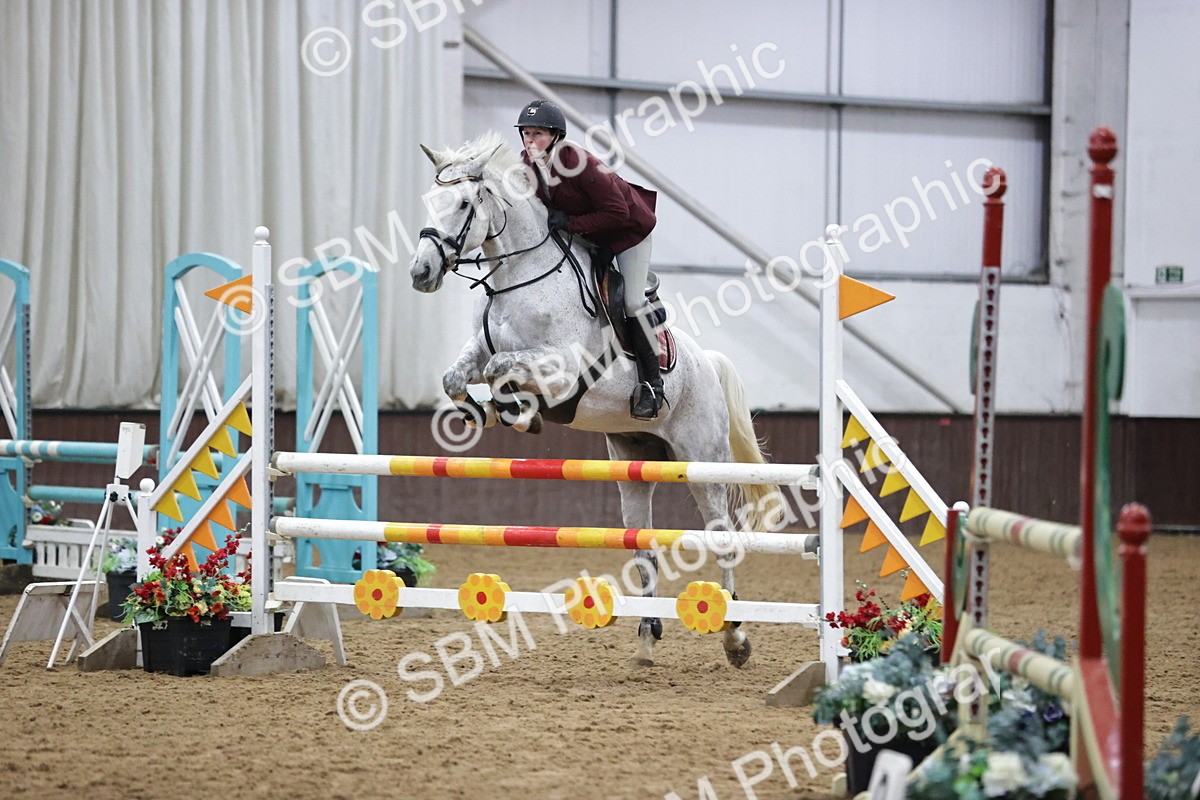 SBM_000844 - Class 3 - Nupafeed Supplements Senior Discovery/ 1m Open