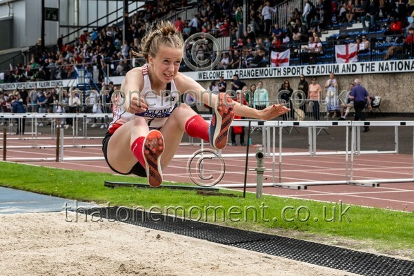 SIAB23-914826 - Field Female Set Two