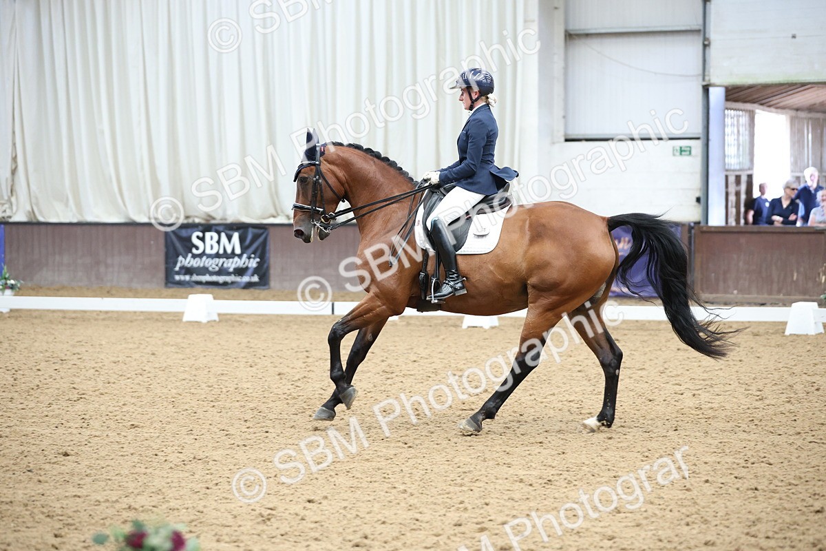 SBM_003979 - Class 8 - Advanced Medium 6 Silver