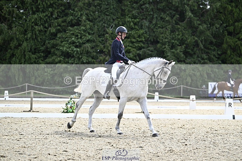 000101-193700-04006 - 421-ASK_FOR_MANCHIER-Tom_Jackson