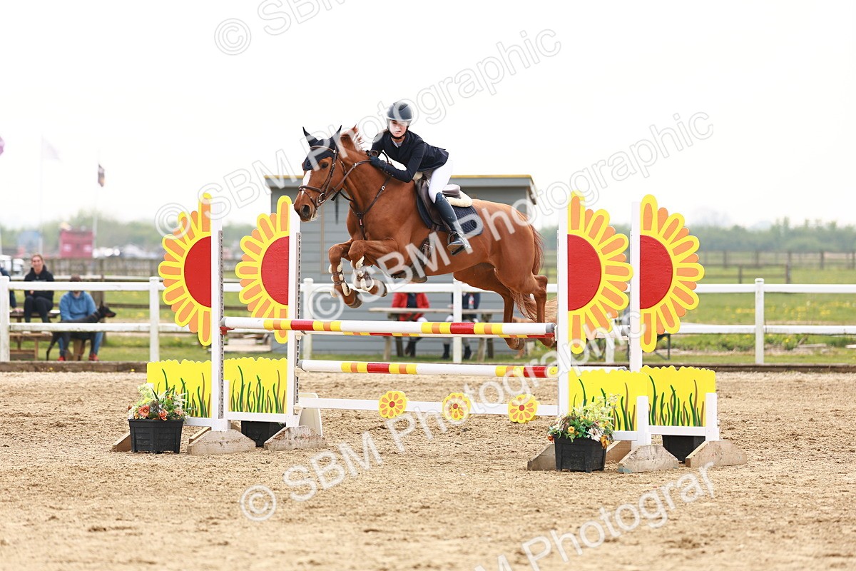  - Class 18 - Senior Newcomers - 1.10m