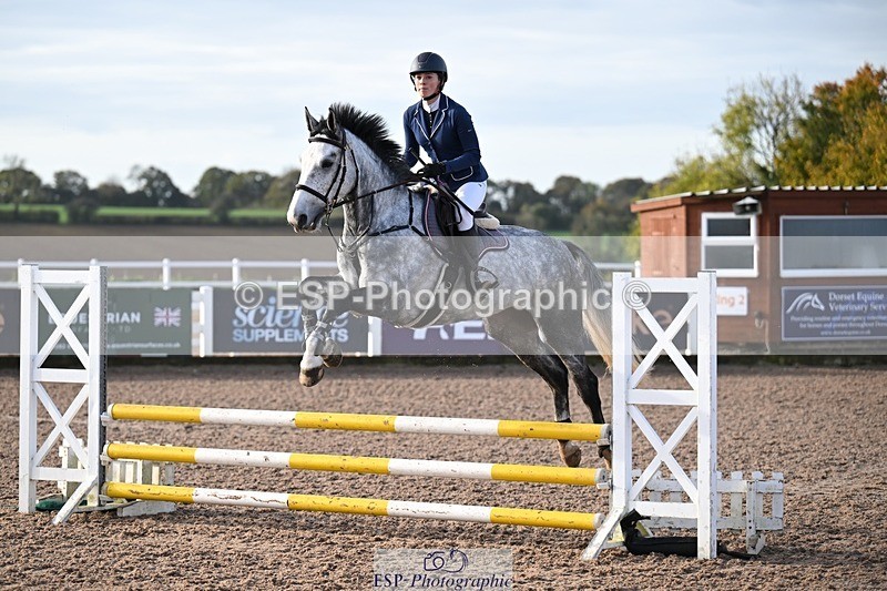 251022-100503-00002 - Clear Round & Cls 1 Brit Nov 90cm