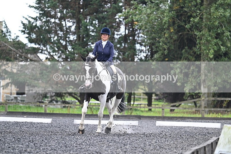 WJ7_3503 - Time 09:54 to 10:54