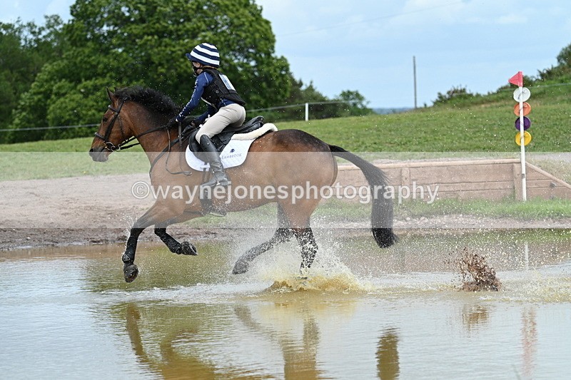 WJ7_7525 - Time 12:34 to 12:37