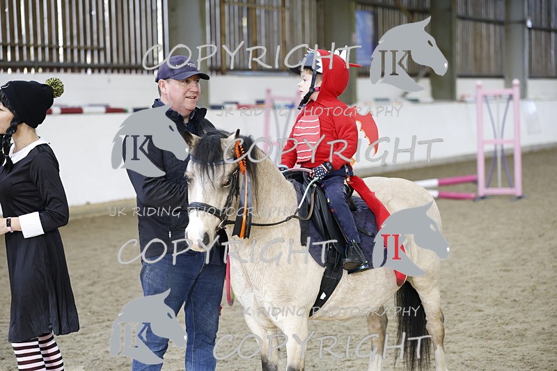 _T0A0944 - Class 1 Cross poles