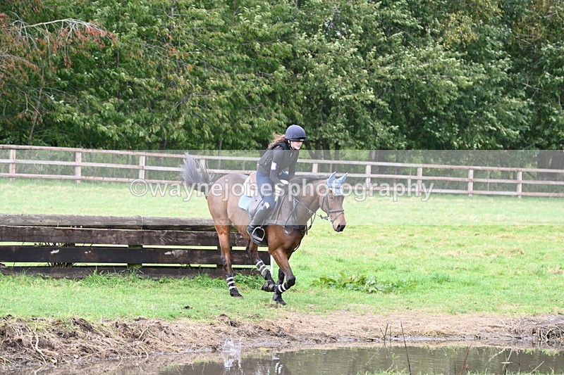 WJ6_4352 - Time at Photographer 11:57 to 12:14