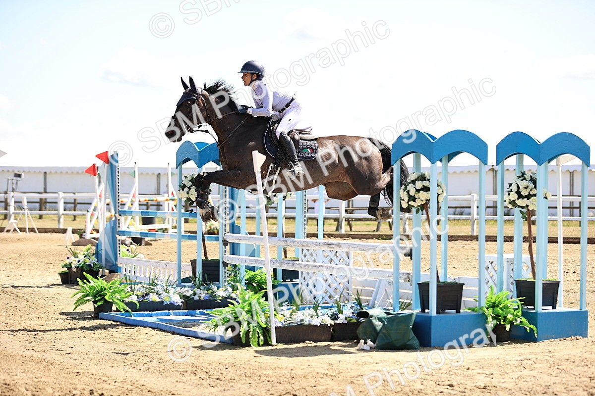 SBM_015107 - Class 16 - Senior foxhunter - 1.20m Open