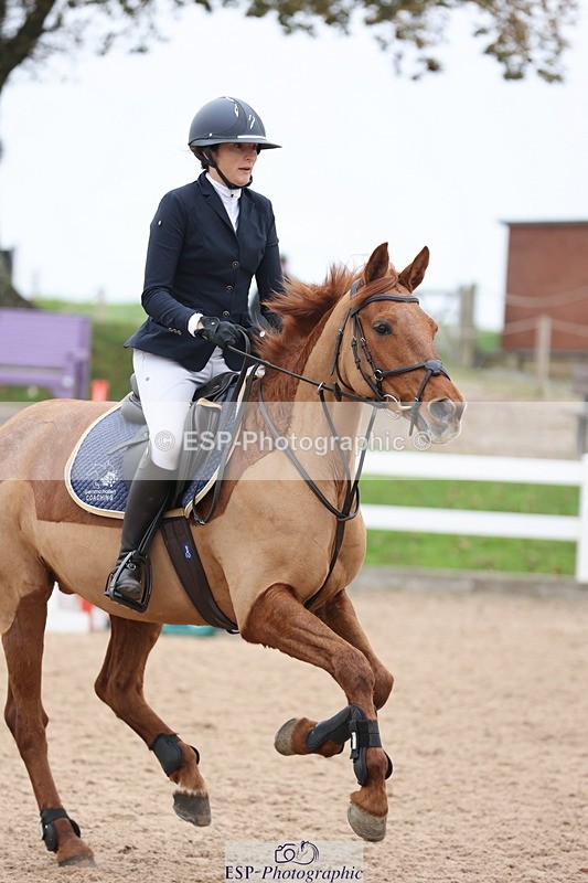 241101A-121818-01714 - FRI Cls 5 Newcomers and 1.10m Open