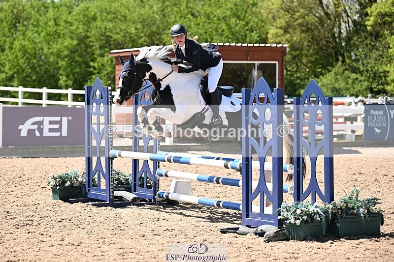 250504-121105-03116 - Cls 17+18 Club and Schools 80cm