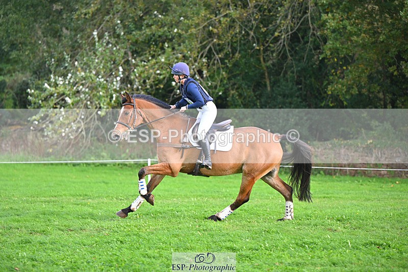 241025-132147-08828 - 148-Courtney.Romcke-ROMA.VICTOR