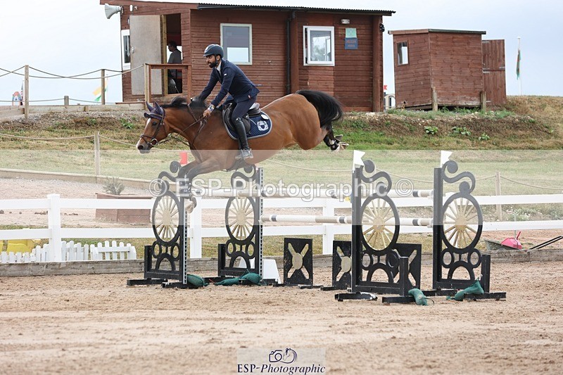 250717-134224-05529 - Cls 1, 3 Star Small Tour Start to Break