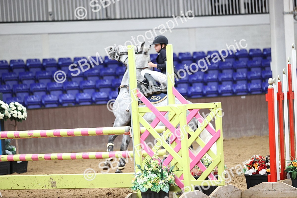 SBM_002803 - Class 13 - Blue Chip Pony Newcomers 1.00m Open