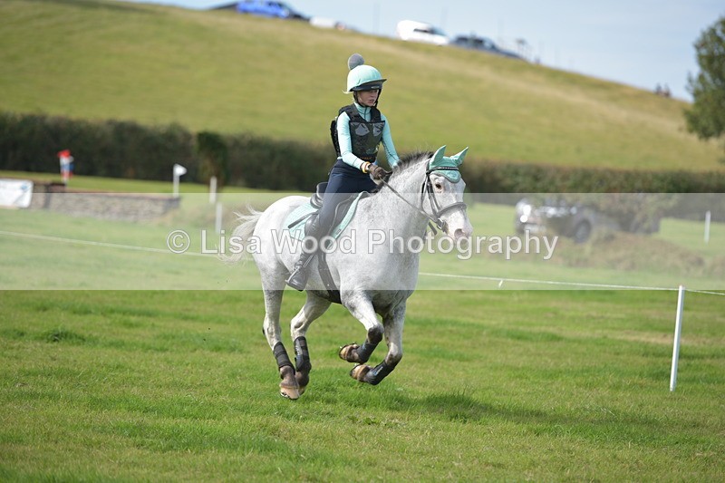 RAY_8172 - Class 1: Trebudannon Open: Red Table