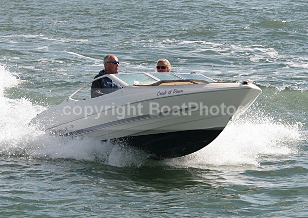 110829 CRACK OF DAWN IMG_4432 - Speedboats